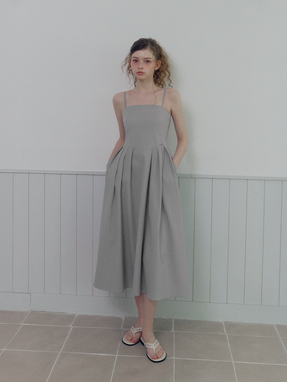 [TWEE] Hats Pintuck Sleeveless Dress