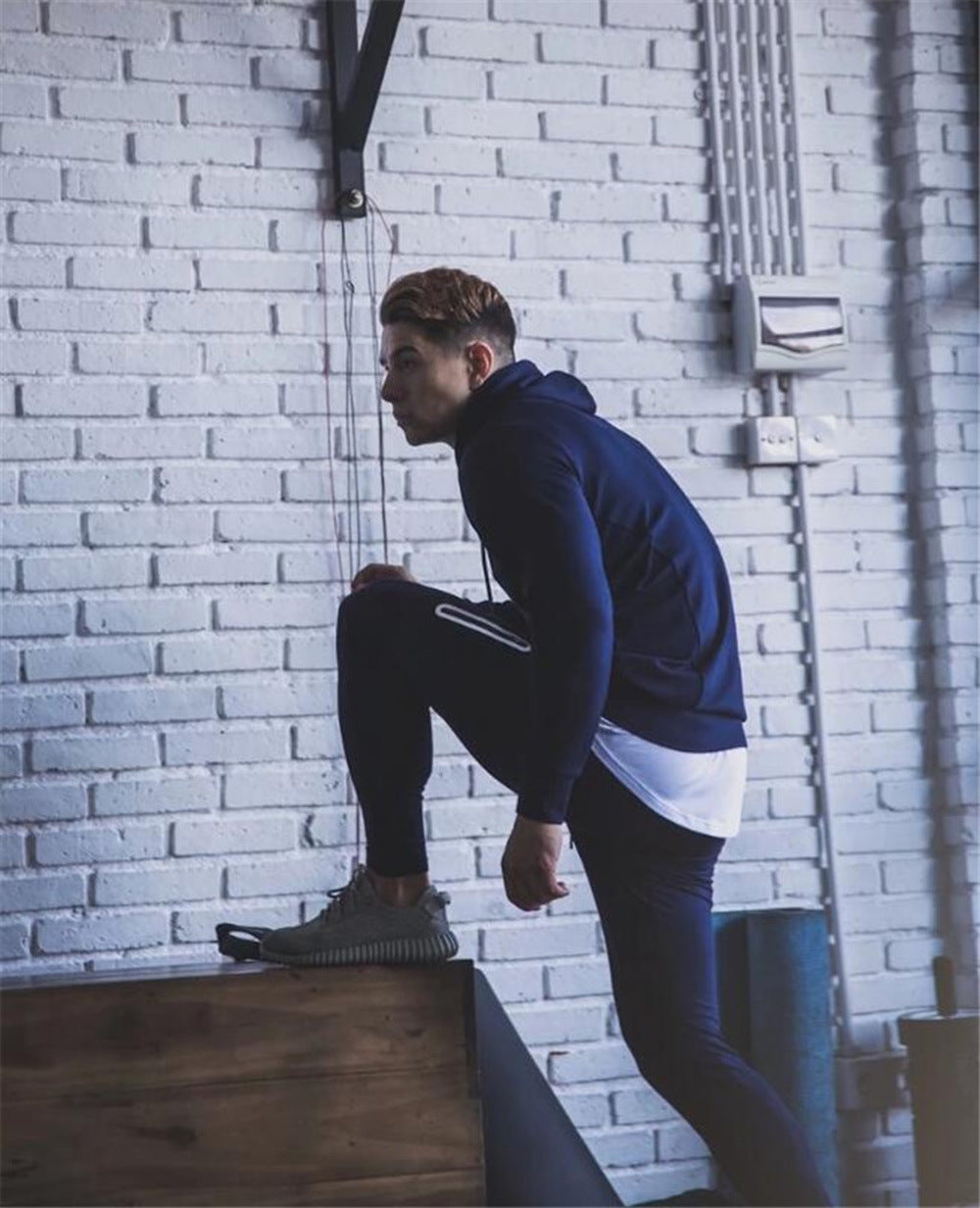 2019 Men's Sports Pants Men's Slim-Fit Elastic Invisible Zipper Casual Pants Stretch Cotton Foot-Retaining Pants Men's