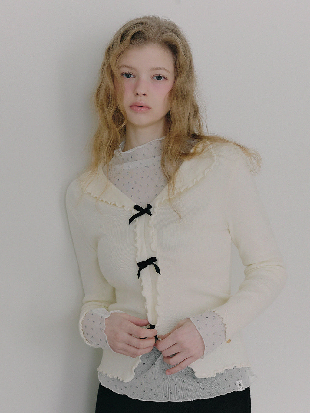 [TWEE] Newb Ribbon Frill Knit Top