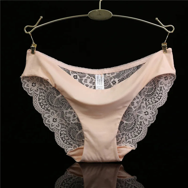 Women's Sexy Lace Panties Seamless Cotton Breathable Briefs Girls Transparent Underpants Plus Size Brand Underwear 1 Piece