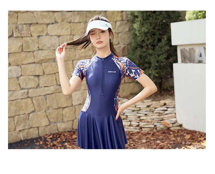 New Summer Women's One-Piece Sports Swimsuit Conservative Plus Size Short Sleeve Professional Swimwear for Hot Spring