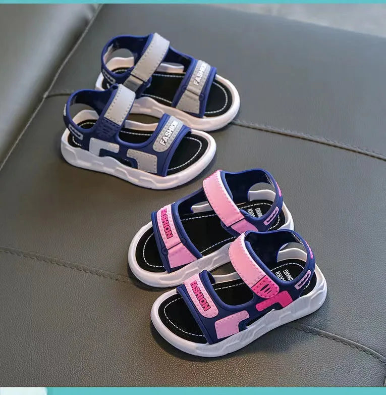 Children's and Girls' Sandals 2023 New Korean Edition Soft Sole Anti slip Medium and Small School Boys' and Baby Beach Sandals