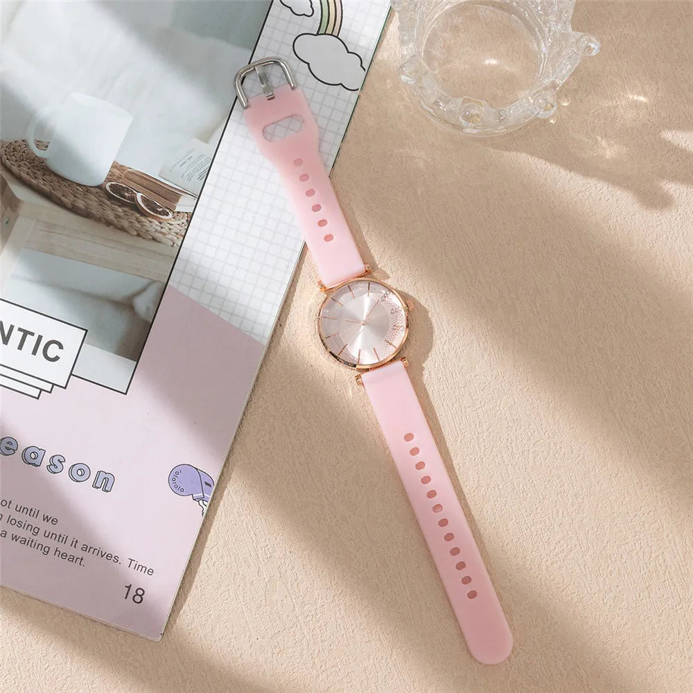 Fashion Simple With Diamonds Ladies Quartz Watches Hot 2025 Sports Brands Women Silicone Strap Dress Clock Gifts Wristwatches