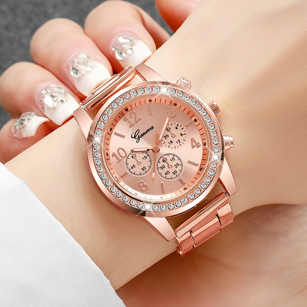 Fashion Rhinestone Women Watches Ladies Alloy Band Arabic Dial Analog Quartz Wrist Watches（Without Box）