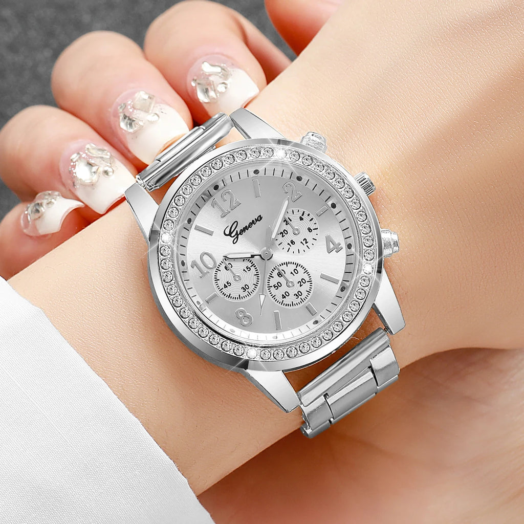 Fashion Rhinestone Women Watches Ladies Alloy Band Arabic Dial Analog Quartz Wrist Watches（Without Box）