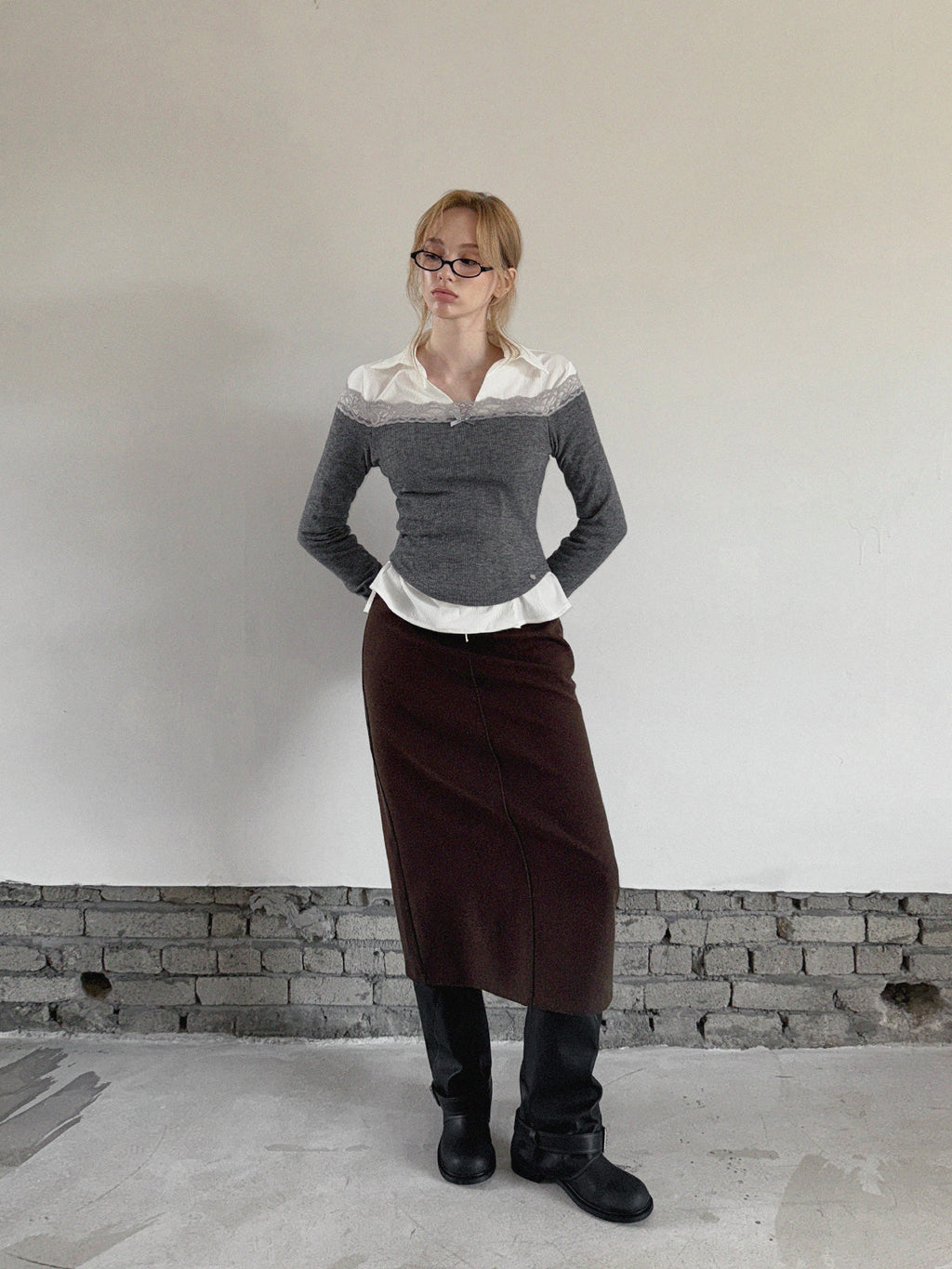 [TWEE] Nize Lace Punching Off-Shoulder Long Sleeve Tee