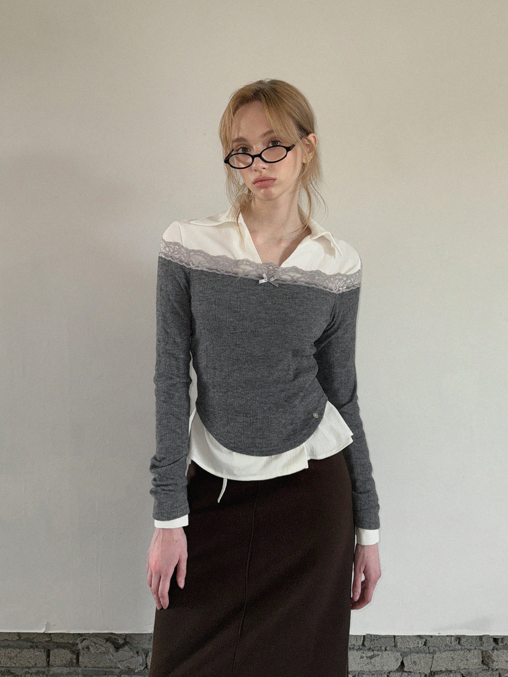 [TWEE] Nize Lace Punching Off-Shoulder Long Sleeve Tee